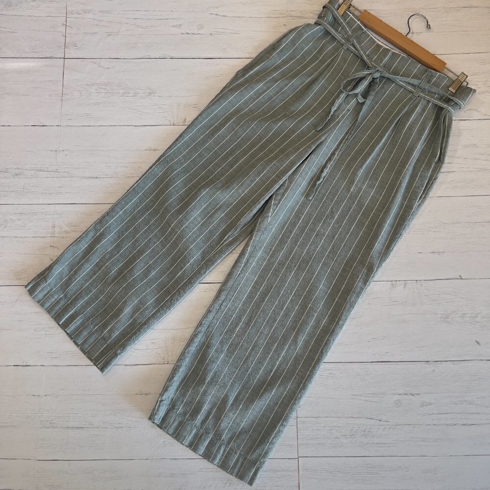 Vero Moda Pants SZ 8 Serena High Waist Paper Bag Laurel Wreath Pinstriped Beachy
